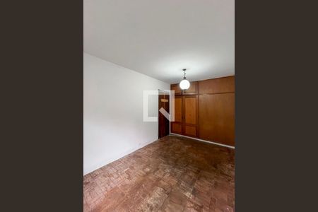 Quarto 2 de casa para alugar com 2 quartos, 55m² em Vila Moraes, São Paulo