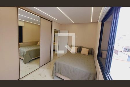 Casa à venda com 3 quartos, 220m² em Vila Camilópolis, Santo André