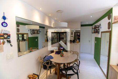 Sala de apartamento à venda com 2 quartos, 60m² em Maceio, Niterói