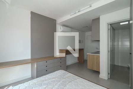 Sala / Quarto / Cozinha de apartamento à venda com 1 quarto, 24m² em Independência, Porto Alegre