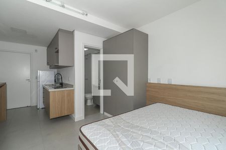 Sala / Quarto / Cozinha de apartamento à venda com 1 quarto, 24m² em Independência, Porto Alegre