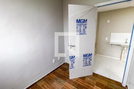 Quarto 1 de apartamento para alugar com 2 quartos, 35m² em Vila Suzana, São Paulo