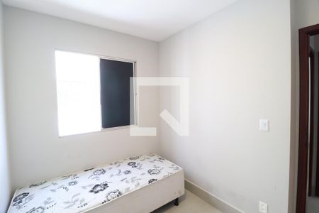 Quarto 1 de apartamento para alugar com 2 quartos, 40m² em Centro, Uberlândia
