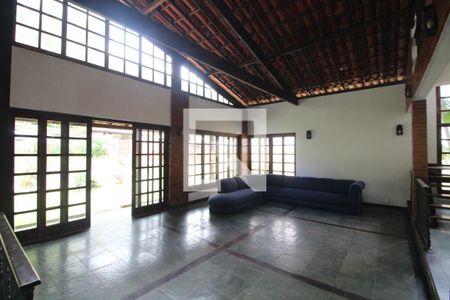 Sala de casa de condomínio à venda com 4 quartos, 446m² em Jacarepaguá, Rio de Janeiro