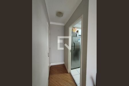 Entrada  de apartamento à venda com 2 quartos, 57m² em Vila Liviero, São Paulo