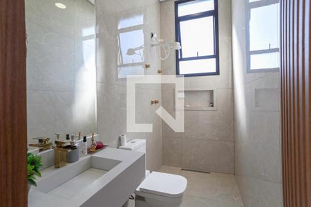 Banheiro social 1 de casa à venda com 4 quartos, 352m² em Arvoredo Ii, Contagem