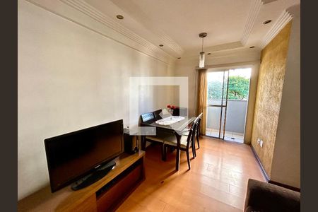 Sala de apartamento para alugar com 2 quartos, 55m² em Vila Augusta, Guarulhos