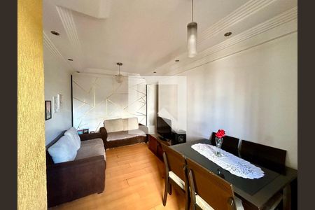 Sala de apartamento para alugar com 2 quartos, 55m² em Vila Augusta, Guarulhos