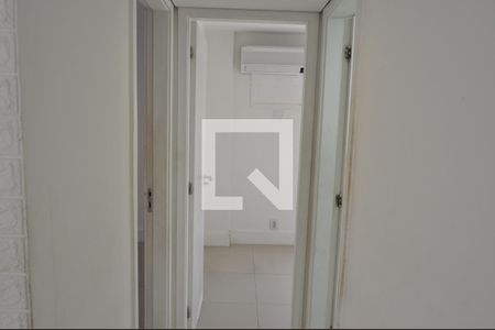 Corredor de apartamento à venda com 2 quartos, 50m² em Engenho de Dentro, Rio de Janeiro