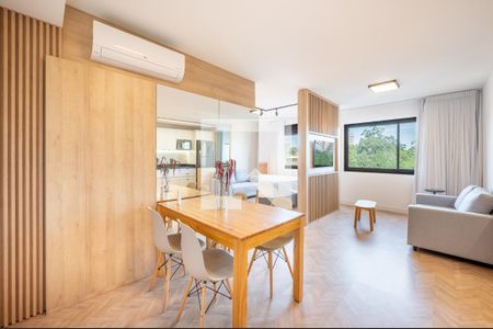 Sala de apartamento para alugar com 1 quarto, 50m² em Petrópolis, Porto Alegre