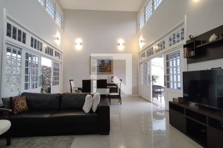 Sala de casa de condomínio à venda com 4 quartos, 573m² em Freguesia (jacarepaguá), Rio de Janeiro