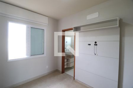 Suite de apartamento para alugar com 3 quartos, 89m² em Tabajaras, Uberlândia