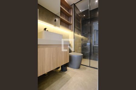 Banheiro de kitnet/studio para alugar com 1 quarto, 28m² em Tatuapé, São Paulo