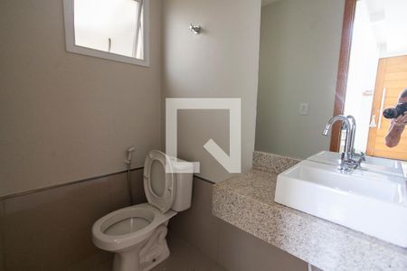 Lavabo de casa de condomínio para alugar com 3 quartos, 149m² em Granja Marileusa, Uberlândia