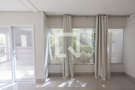 Sala de casa de condomínio para alugar com 3 quartos, 149m² em Granja Marileusa, Uberlândia