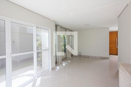 Sala de casa de condomínio para alugar com 3 quartos, 149m² em Granja Marileusa, Uberlândia