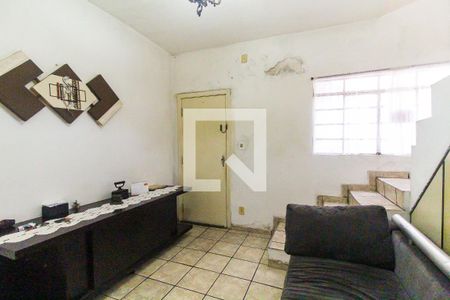 Sala de casa à venda com 3 quartos, 104m² em Vila Taquari, São Paulo