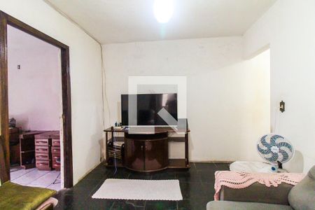 Sala/Quarto de casa à venda com 3 quartos, 104m² em Vila Taquari, São Paulo