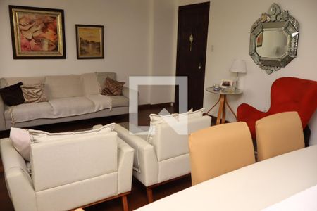 Apartamento para alugar com 3 quartos, 130m² em Caminho das Árvores, Salvador