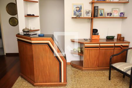 Apartamento para alugar com 3 quartos, 130m² em Caminho das Árvores, Salvador