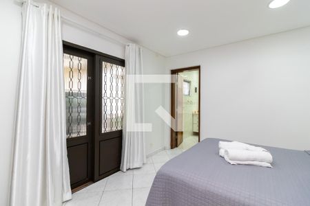 Suíte 1 de casa para alugar com 4 quartos, 230m² em Sítio do Morro, São Paulo