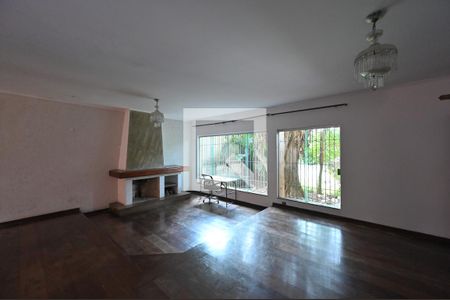 Sala de casa à venda com 3 quartos, 400m² em Vila da Saúde, São Paulo