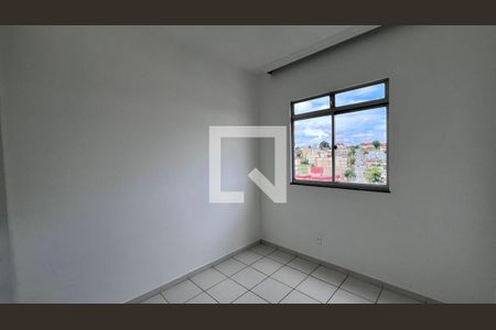 quarto  de apartamento para alugar com 2 quartos, 53m² em Caiçara-adelaide, Belo Horizonte