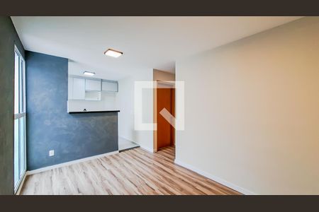 Sala de apartamento para alugar com 2 quartos, 39m² em Jardim Rosa de Franca, Guarulhos