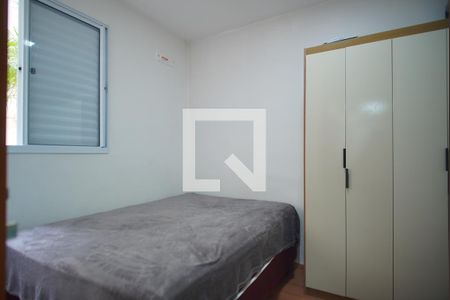Quarto 1 de apartamento para alugar com 2 quartos, 49m² em Costa E Silva, Porto Alegre