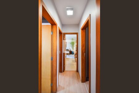 Corredor de apartamento à venda com 3 quartos, 88m² em Santa Ines, Belo Horizonte