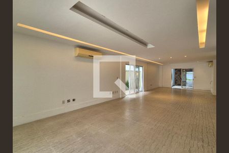 Casa de Condomínio para alugar com 3 quartos, 399m² em Barra da Tijuca, Rio de Janeiro