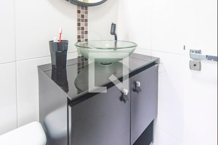 Banheiro Social de casa de condomínio para alugar com 2 quartos, 90m² em Vila Floresta, Santo André