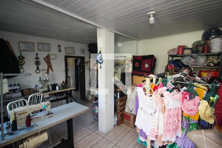 Sala de casa à venda com 4 quartos, 160m² em Santa Tereza, Porto Alegre