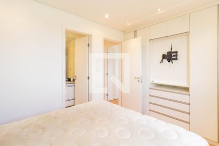 Suíte de apartamento para alugar com 3 quartos, 74m² em Água Branca, São Paulo