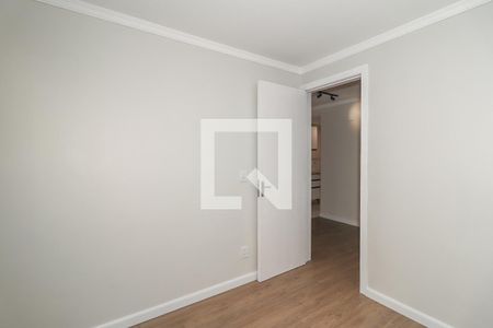 Quarto de apartamento à venda com 2 quartos, 39m² em Rubem Berta, Porto Alegre