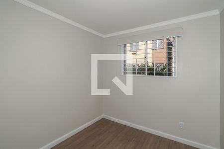 Quarto de apartamento à venda com 2 quartos, 39m² em Rubem Berta, Porto Alegre