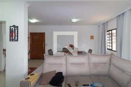 Sala de casa para alugar com 5 quartos, 180m² em Vila Santa Clara, São Paulo