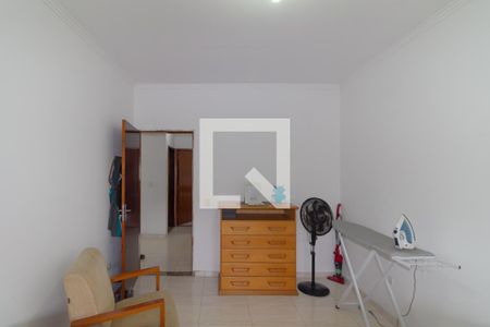 Quarto 1 de casa para alugar com 5 quartos, 180m² em Vila Santa Clara, São Paulo