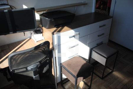 Quarto 1 de apartamento para alugar com 2 quartos, 42m² em Roselândia, Cotia