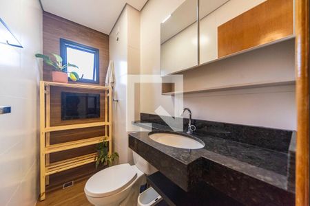 Banheiro  de apartamento para alugar com 2 quartos, 50m² em Campestre, Santo André