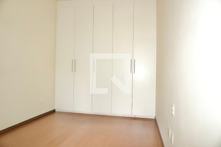 Quarto 2 de apartamento para alugar com 5 quartos, 240m² em Serra, Belo Horizonte