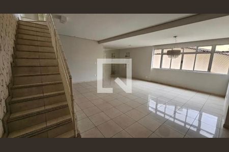 Apartamento para alugar com 4 quartos, 240m² em Serra, Belo Horizonte