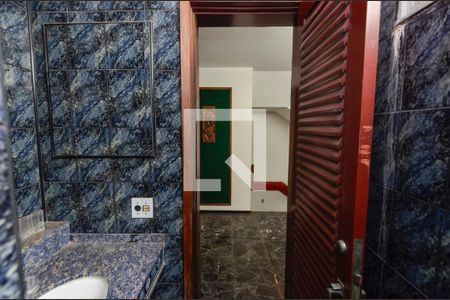 Lavabo de casa para alugar com 6 quartos, 1000m² em Tijuca, Rio de Janeiro