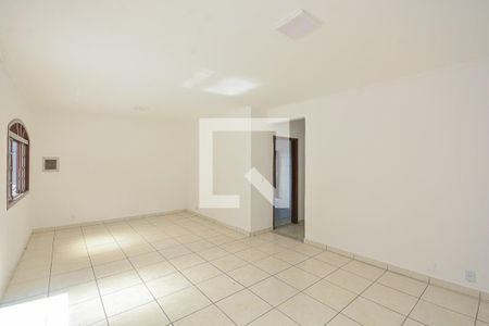 Sala de casa para alugar com 6 quartos, 1122m² em Riviera Paulista, São Paulo