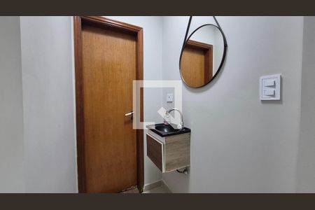 Casa à venda com 3 quartos, 150m² em Jardim Las Vegas, Santo André