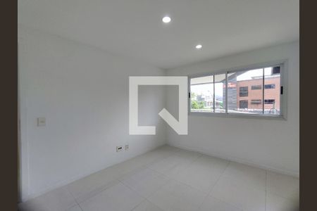 Suíte de apartamento para alugar com 4 quartos, 130m² em Recreio dos Bandeirantes, Rio de Janeiro