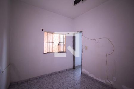 Quarto de casa para alugar com 1 quarto, 20m² em Trindade, São Gonçalo