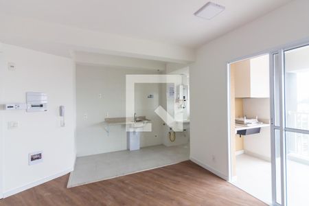 Sala  de apartamento à venda com 2 quartos, 60m² em Vila Osasco, Osasco