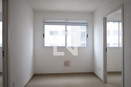Apartamento para alugar com 2 quartos, 35m² em Veleiros, São Paulo