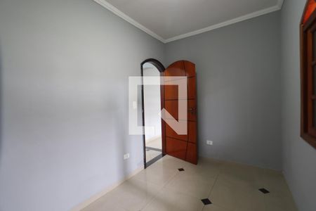 Quarto 2 de casa para alugar com 2 quartos, 55m² em Jardim Machado, São Paulo